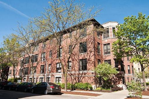 2911 N Pine Grove Ave. #3, Chicago, IL 60657