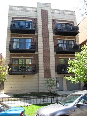 663 W Barry #2C, Chicago, IL 60657