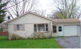 1140 Chippewa Cir., Carpentersville, IL 60110