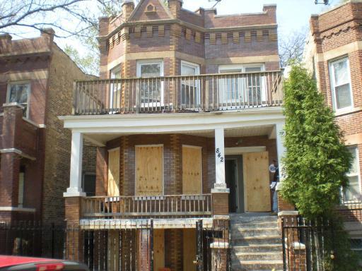 842 N Avers Ave., Chicago, IL 60651