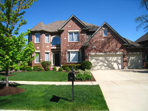 2266 Red Maple Ln., Aurora, IL 60502