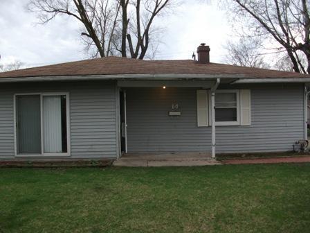 14 Wren Rd., Carpentersville, IL 60110