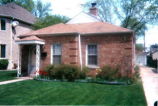 729 S 6th Ave., La Grange, IL 60525