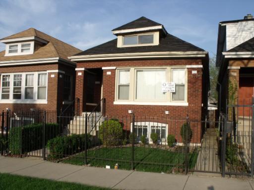 6519 S Fairfield Ave., Chicago, IL 60629