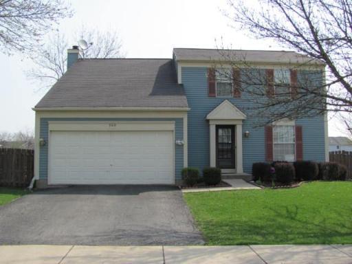 1149 N Country Glen Ln., Carol Stream, IL 60188
