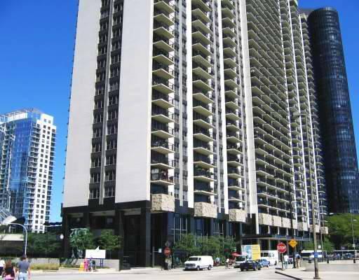 400 E Randolph St. #1021, Chicago, IL 60601