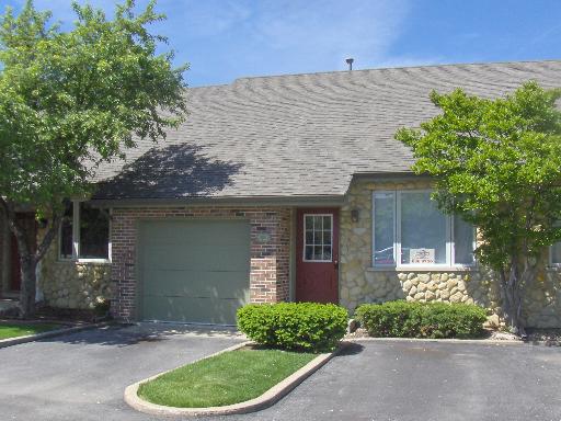 8148 W 111th St. #C2, Palos Hills, IL 60465