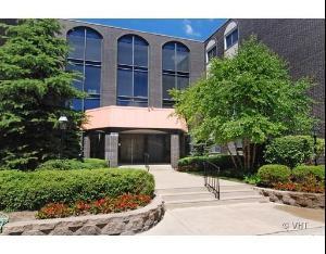9530 Lamon Ave. #414, Skokie, IL 60077