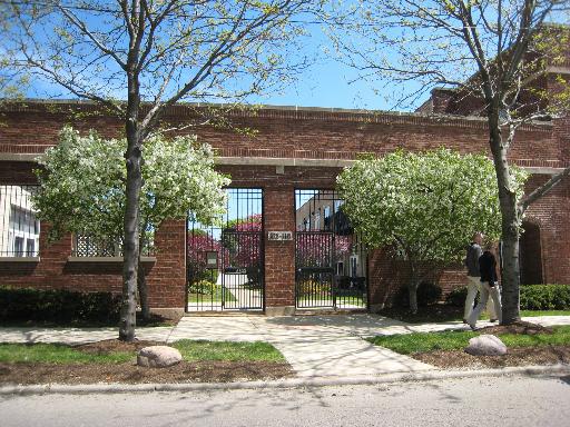 5823 N Ravenswood Ave. #110, Chicago, IL 60660