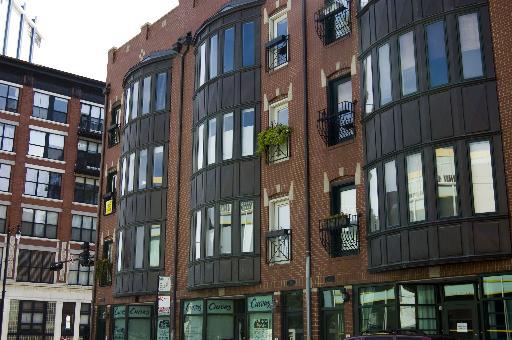 79 E 16th St. #3, Chicago, IL 60616