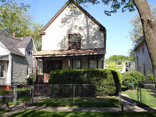 1939 Jackson Ave., Evanston, IL 60201