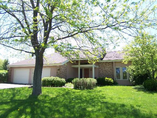 6320 Rowland Rd., Huntley, IL 60142