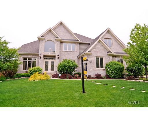 2730 Ginger Woods Dr., Aurora, IL 60502