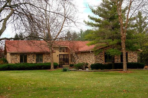 21665 Hilandale Ct., Kildeer, IL 60047