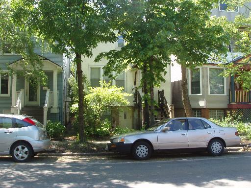 3528 N Damen Ave., Chicago, IL 60618