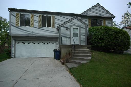 3 Manchester Ln., Vernon Hills, IL 60061