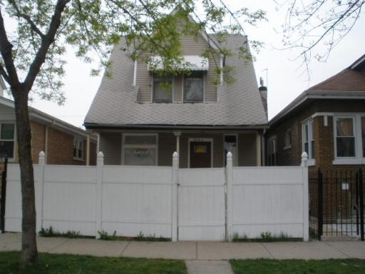 2046 N Kedvale Ave., Chicago, IL 60639