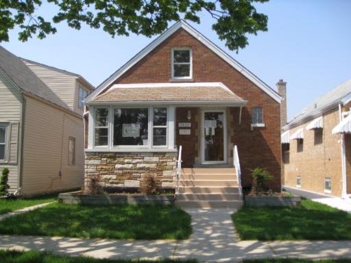 3432 W 61st Ave., Cicero, IL 60804