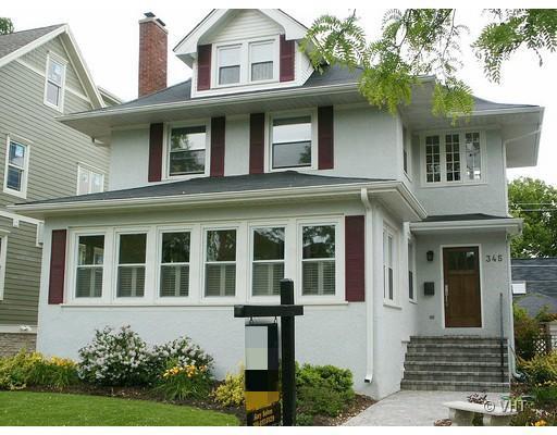 345 S Kensington Ave., La Grange, IL 60525