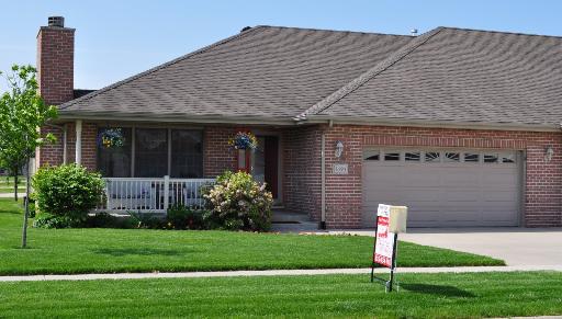 1695 E Patmore St., Diamond, IL 60416