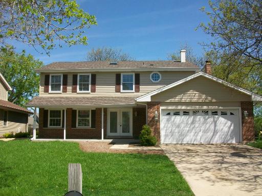 36 Kingsport Dr., Schaumburg, IL 60193