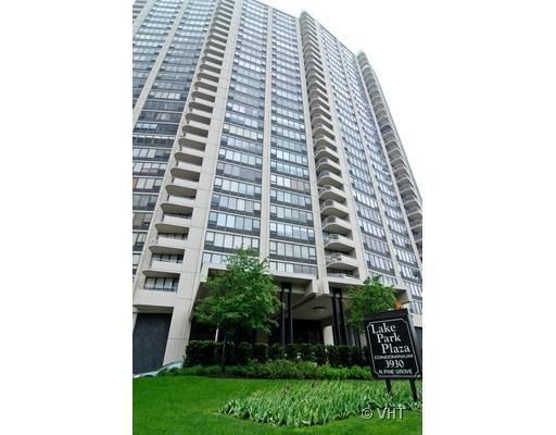 3930 N Pine Grove Ave. #1205, Chicago, IL 60613