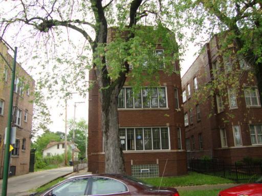 11115 S Emerald Ave., Chicago, IL 60628