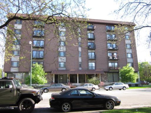 8359 W Addison Ave. #306, Chicago, IL 60634