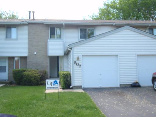 507 Jill Ln., Bolingbrook, IL 60440