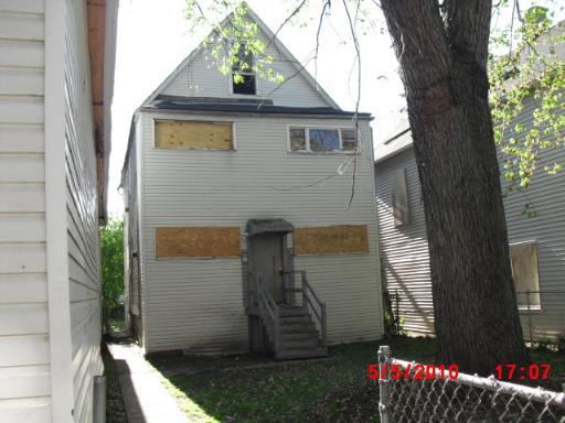 8408 S Saginaw Ave., Chicago, IL 60617