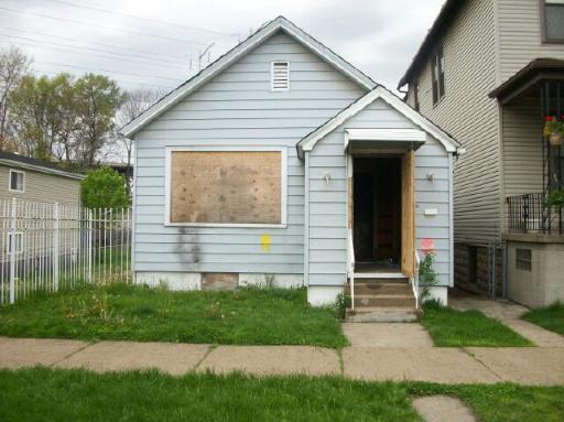 9934 S Avenue J, Chicago, IL 60617