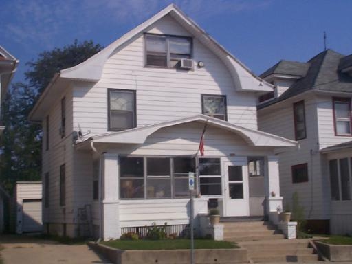 1027 Ridge Ave., Rockford, IL 61103