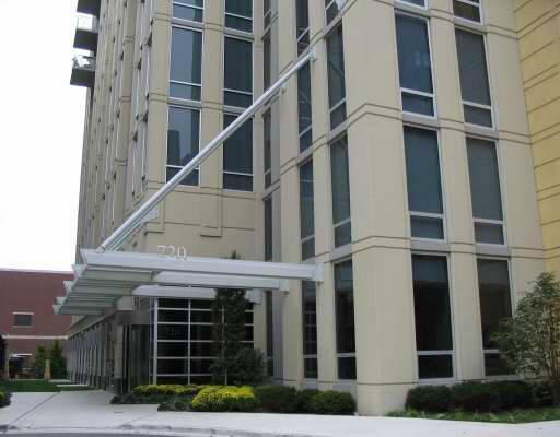 720 N Larrabee St. #102, Chicago, IL 60610