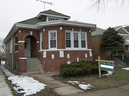 8326 S Perry Ave., Chicago, IL 60620