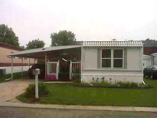 2554 Laurel Ln., Sycamore, IL 60178