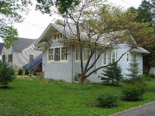 517 Ashland Ave., Elgin, IL 60123