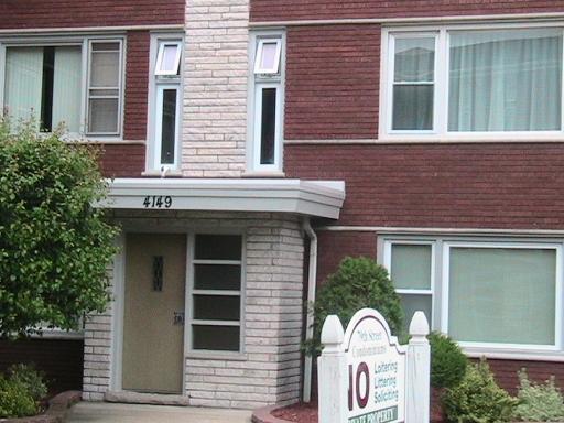 4149 W 79 St. #2N, Chicago, IL 60652