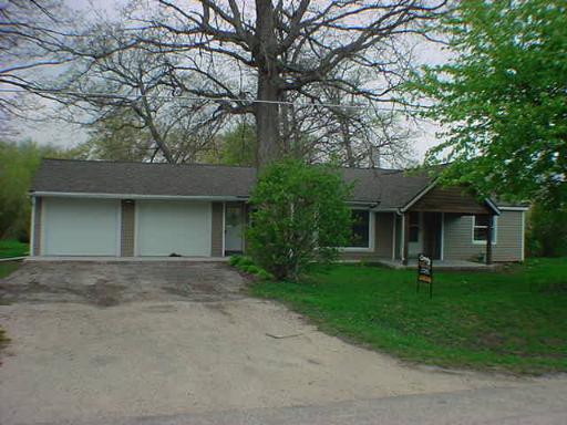 4944 N Wendorf Rd., Monroe Center, IL 61052