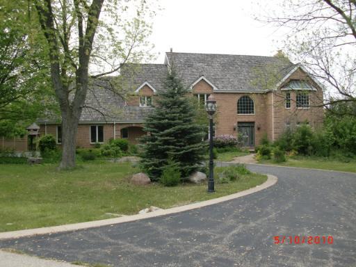 25910 W Hippler Rd., Barrington, IL 60010