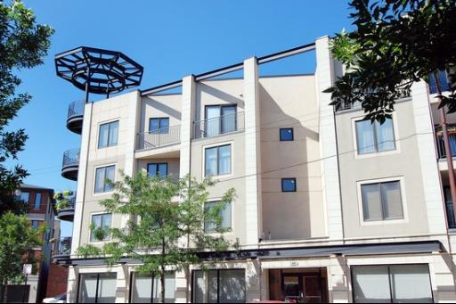 875 N Milwaukee Ave. #2-3E, Chicago, IL 60642
