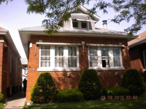 5542 S Richmond St., Chicago, IL 60629
