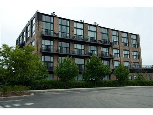 2614 N Clybourn Ave. #408, Chicago, IL 60614