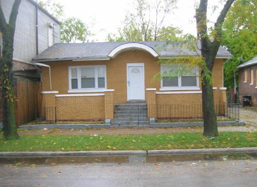 7252 S Ridgeland Ave., Chicago, IL 60649