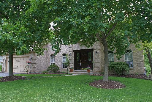 24W430 Eugenia Dr., Naperville, IL 60540