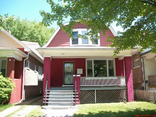 7939 S Colfax Ave., Chicago, IL 60617