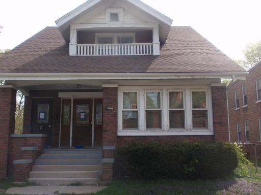 1622 S 6th St., Rockford, IL 61104