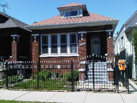 6332 S Whipple St., Chicago, IL 60629