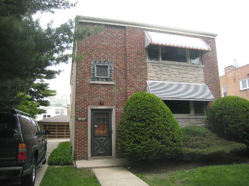 8933 Lamon Ave., Skokie, IL 60076