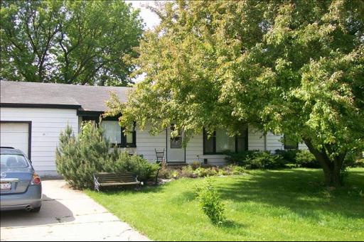1635 Dun Lo Dr., Arlington Heights, IL 60004
