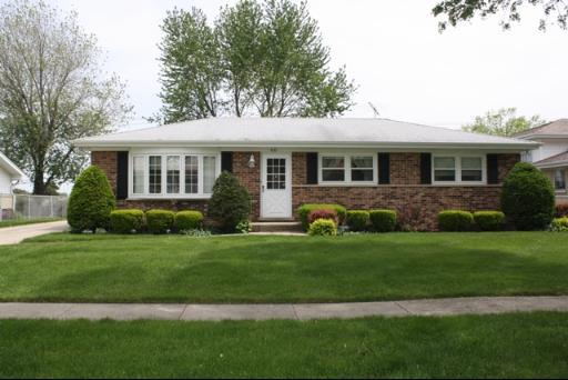 433 Wingate Dr., Schaumburg, IL 60193
